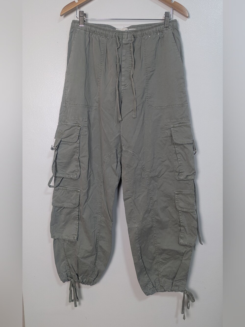 Abercrombie & Fitch Olive Green Y2K Parachute Cargo Pants Size Medium